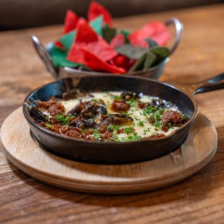 Chorizo & Queso Fundido